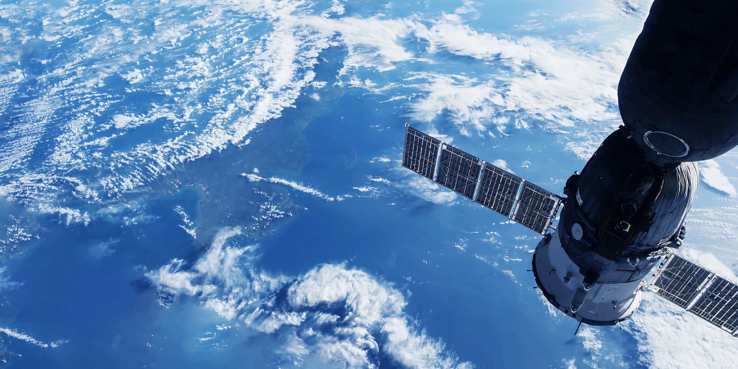 CompasCom SatCom real time GPS location and voice connectivity