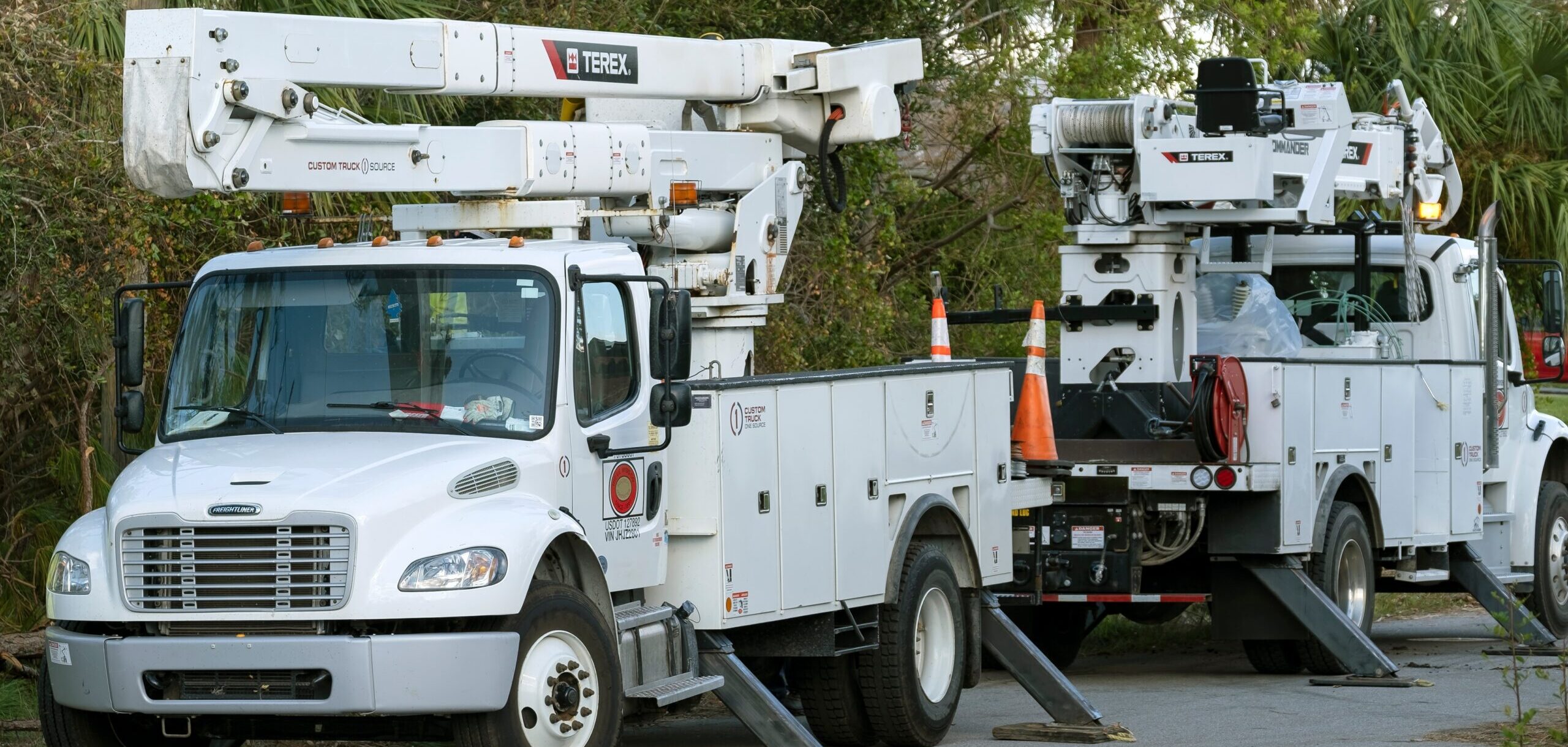 Electrical,Service,Company,Restoring,Power,Repairing,Damaged,Power,Lines,After